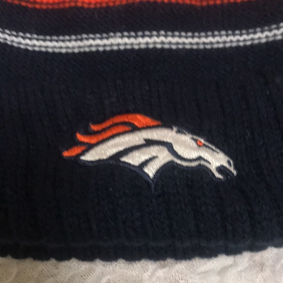 Broncos Denver One Size Beanie Excellent Condition no rips no tears no stains - Picture 2 of 6
